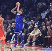 平博体育sport-关于浓眉哥连续七场比赛得分超过官方发布新规夏洛特黄蜂今夜豪取连胜，Karsa与70激战公牛分钟看傻球迷的信息